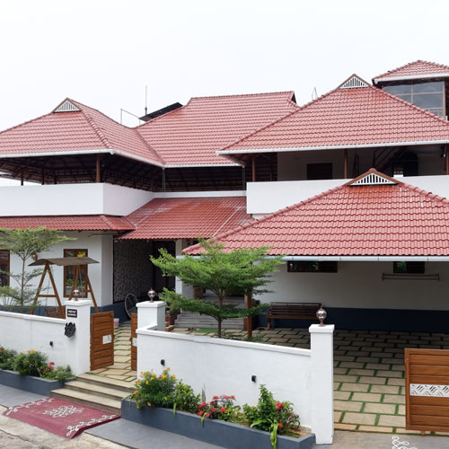 Thayyil Builders delivers reliable construction and real estate solutions, combining experience, 